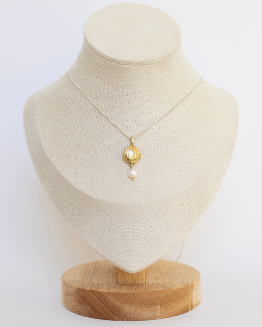 Mother of Venus Necklace